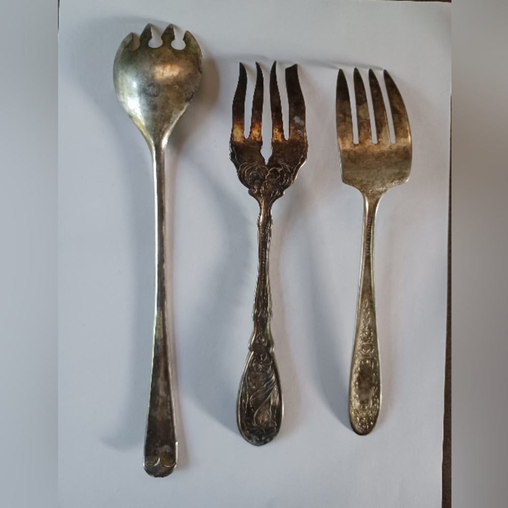 Vintage Silverplated Serving Forks Set of 3 - Picture 3 of 5
